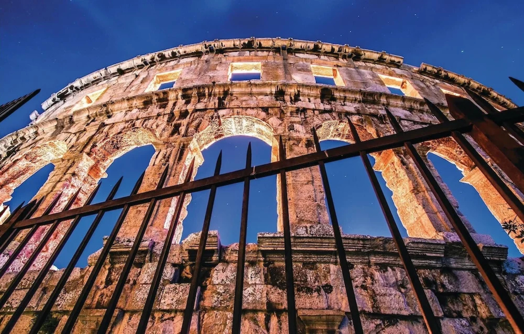 Stunning Home in Pula With Wifi and 4 Bedrooms