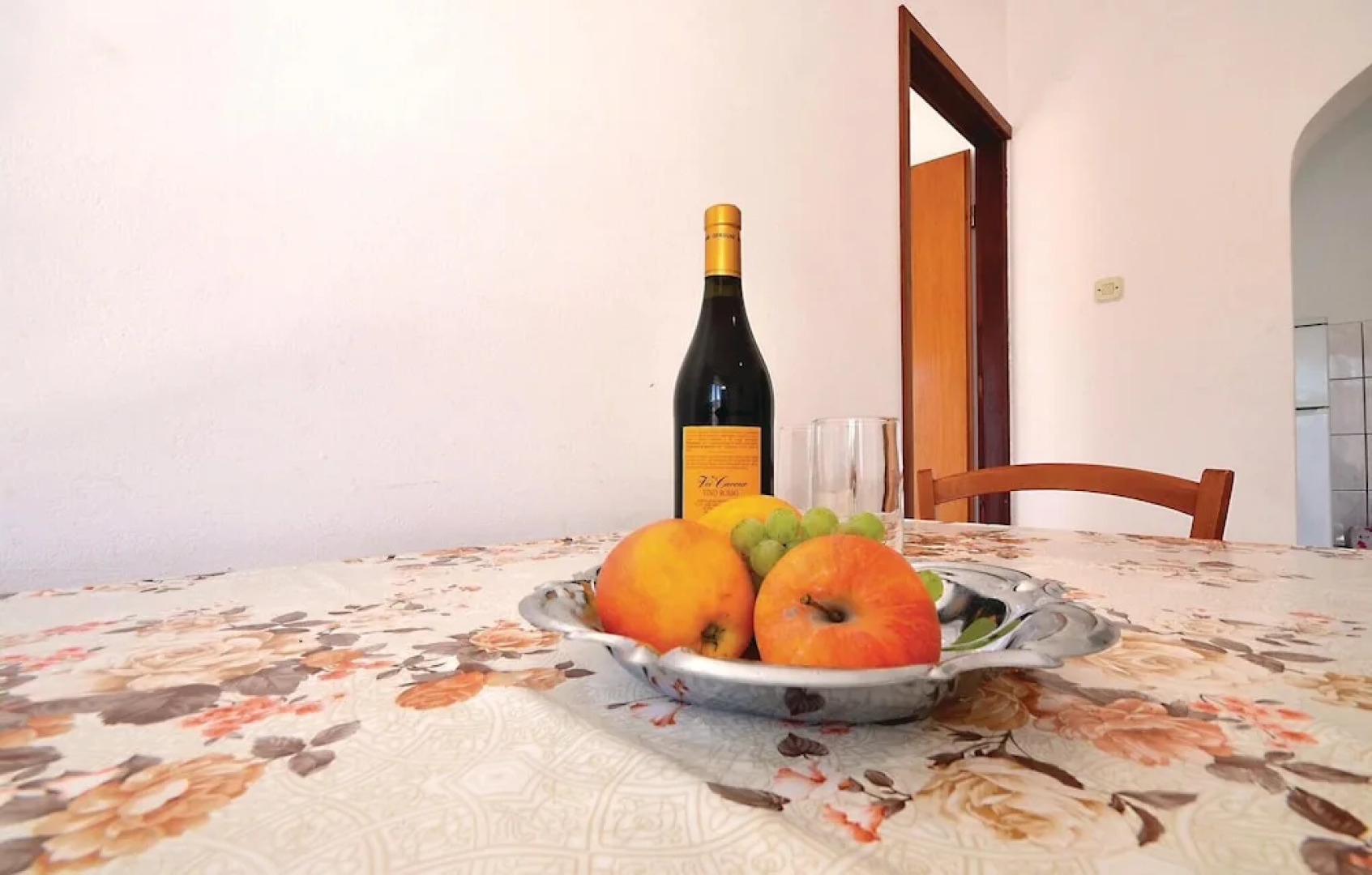 Nice Home in Zubovici With Wifi and 2 Bedrooms