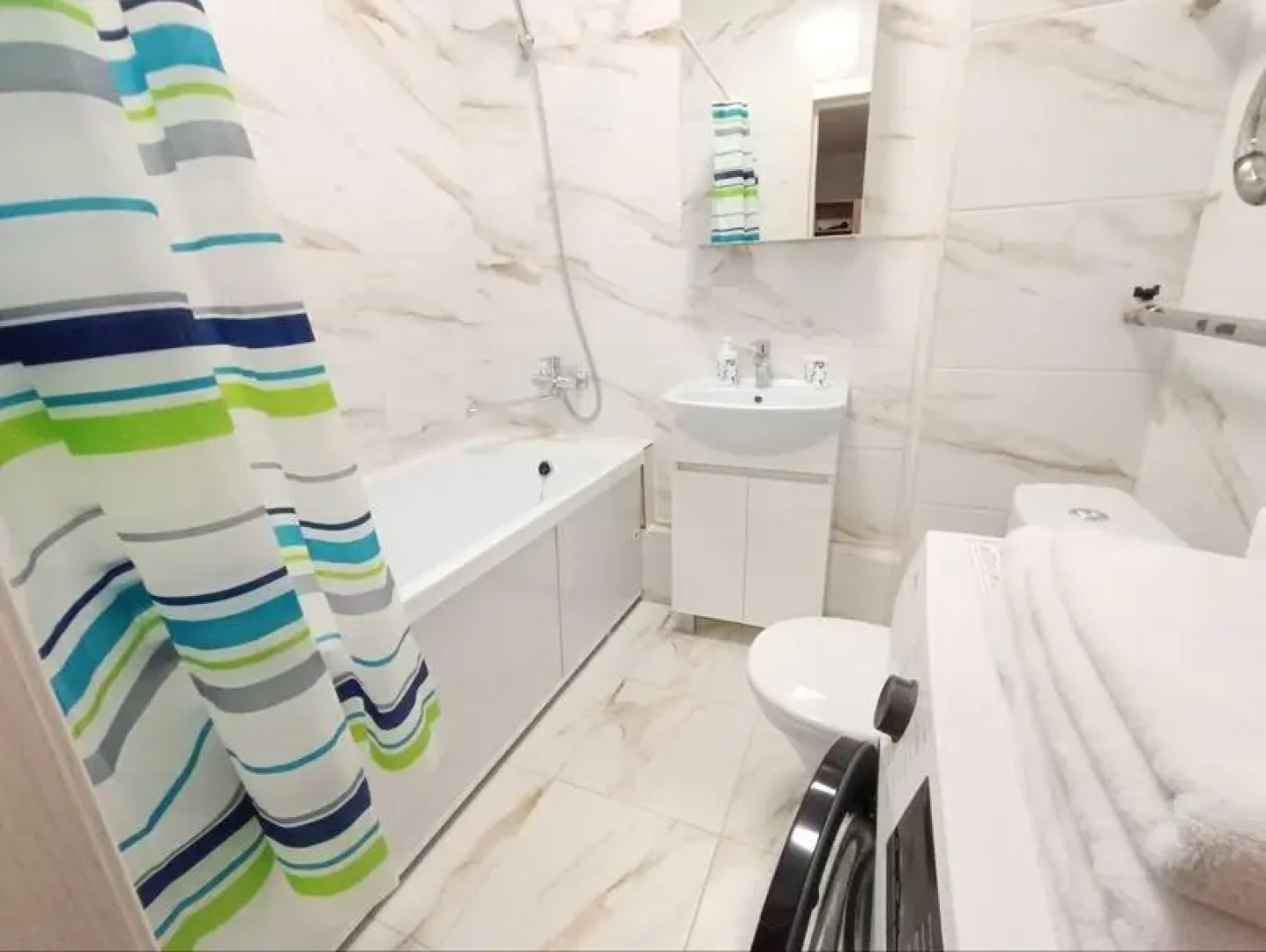 EasyRent на проспекте Карла Маркса 242