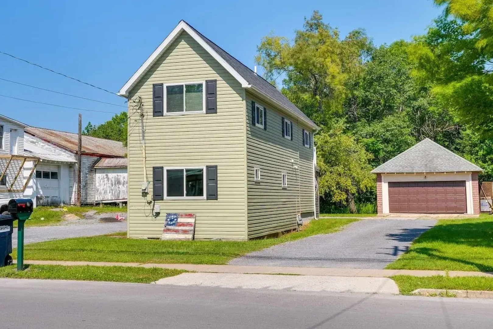 Upstate New York Home Near Snowmobiling & Atving!