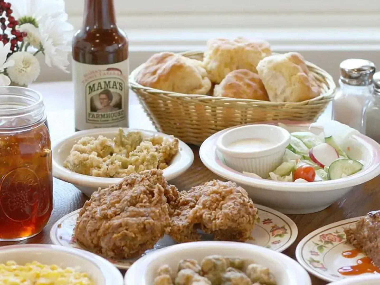 Smoky Mountain Getaway - Five Bedroom Cabin