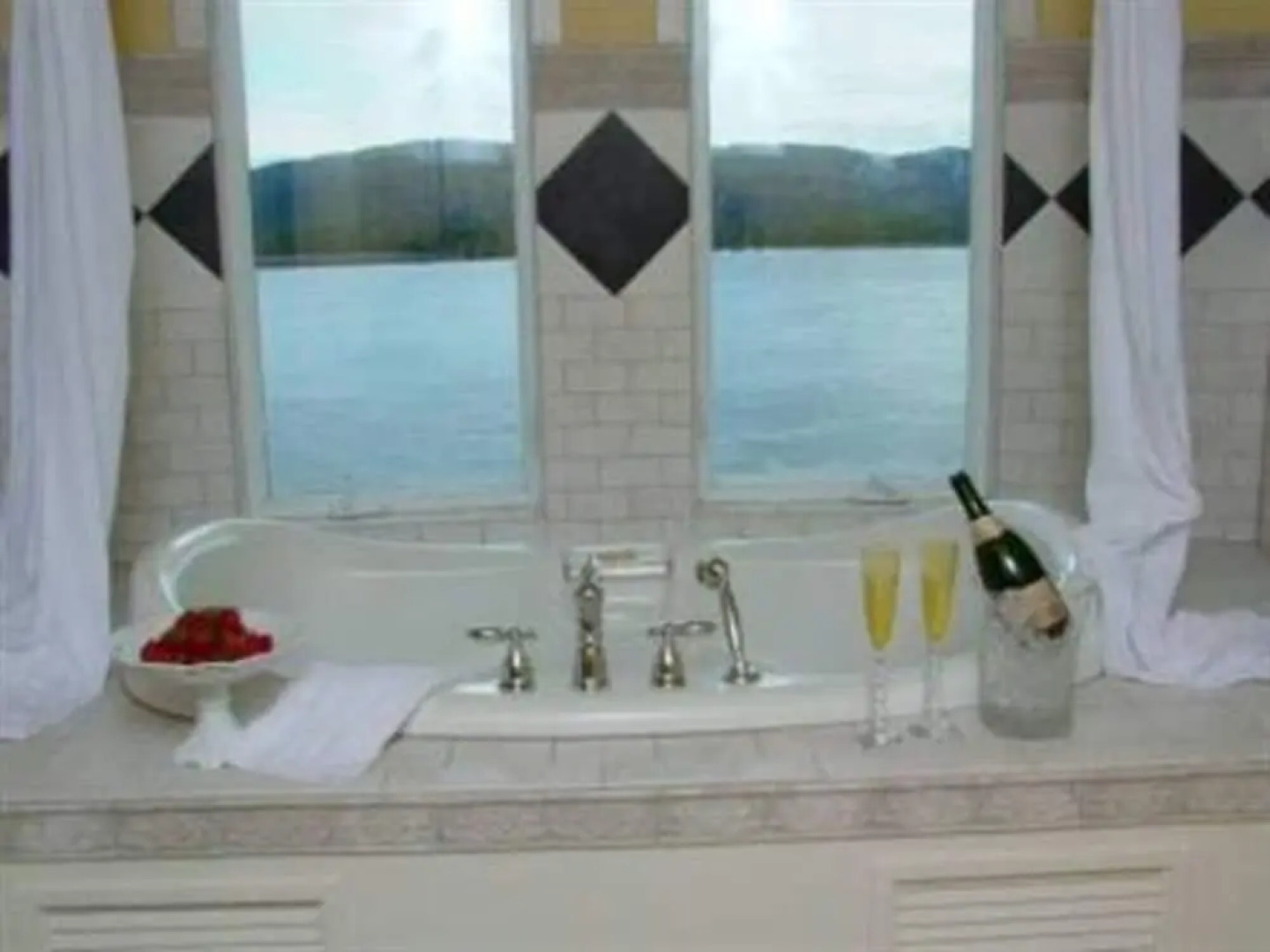 The Villa at Little Cape Horn