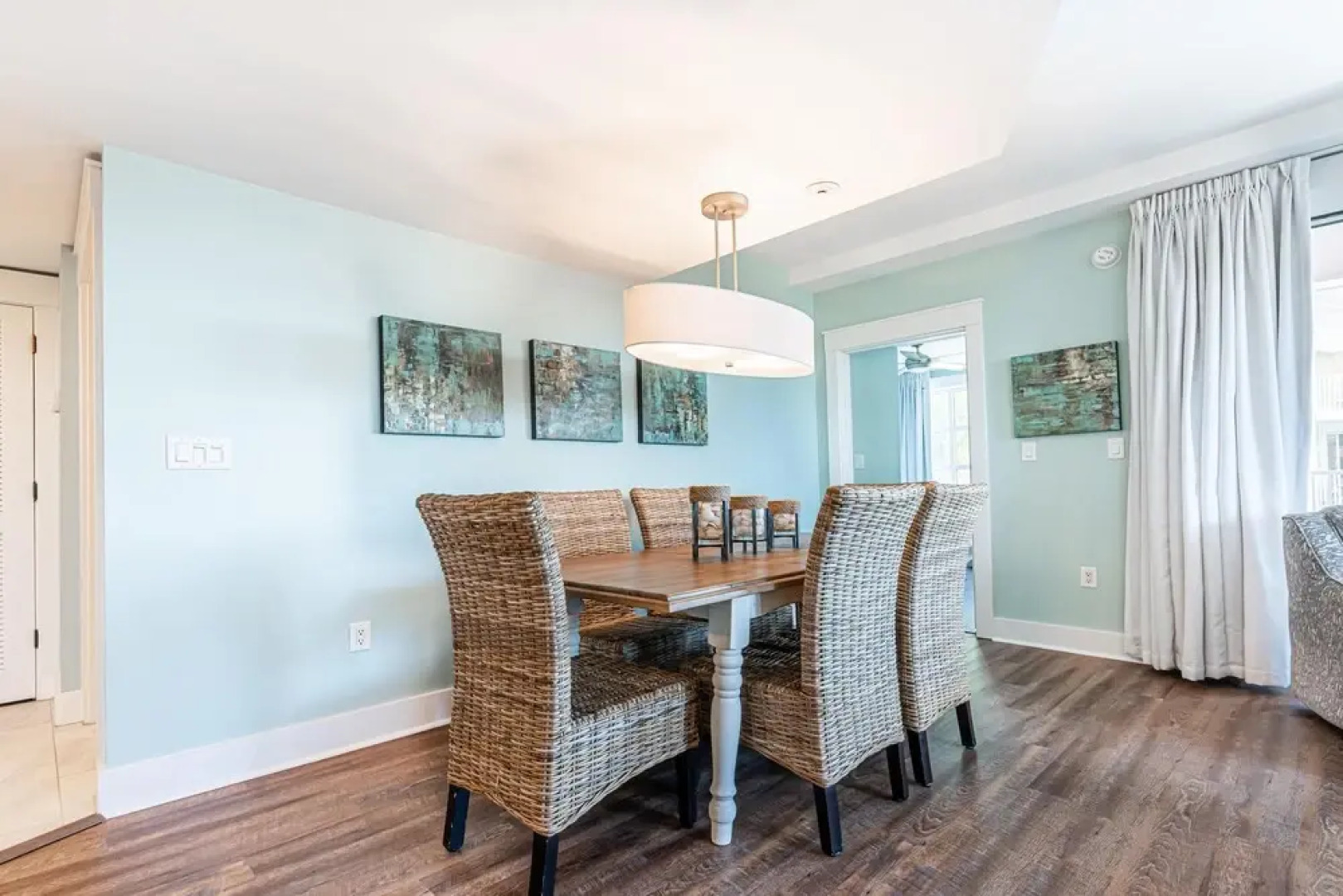 Market Street Inn 448