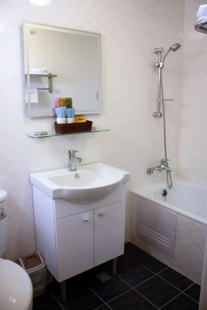 Prince To Travel Hotel