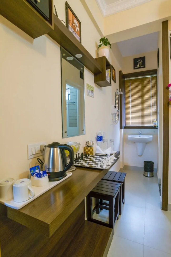 Blue Bell Airport Hotel