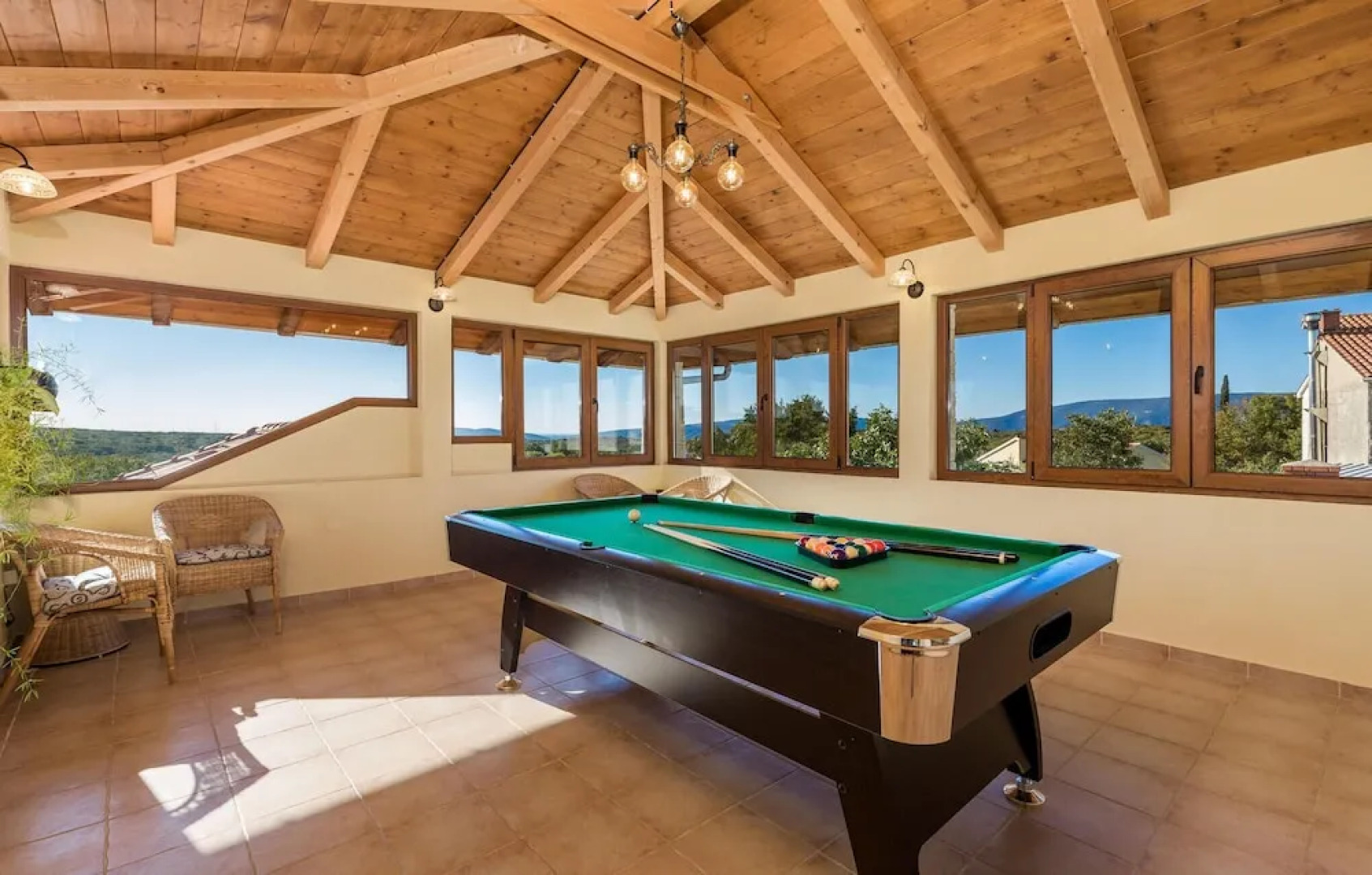 Amazing Home in Zgaljici With Sauna, Wifi and 4 Bedrooms