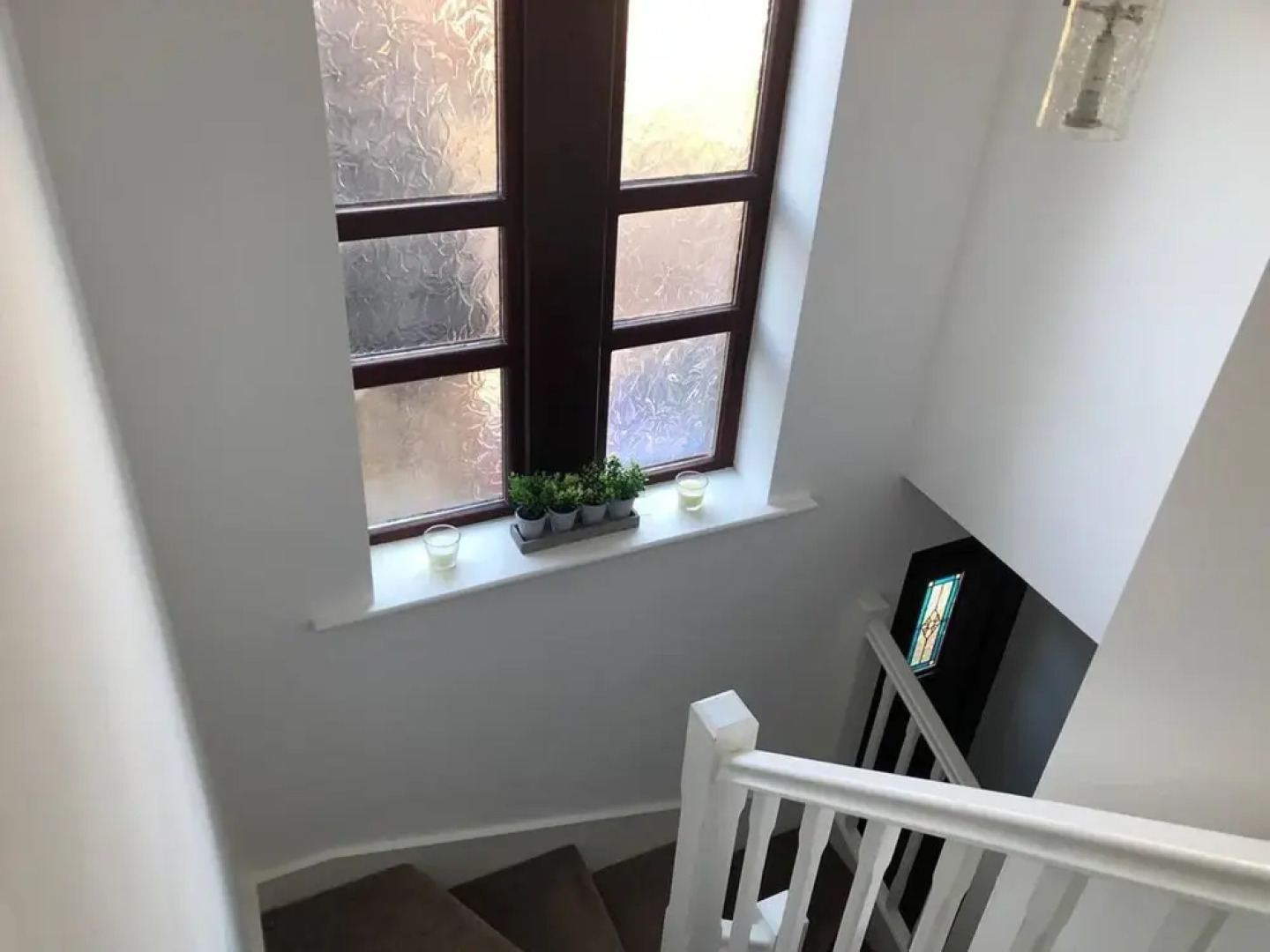 Beautiful House in Rural Village With Hot Tub