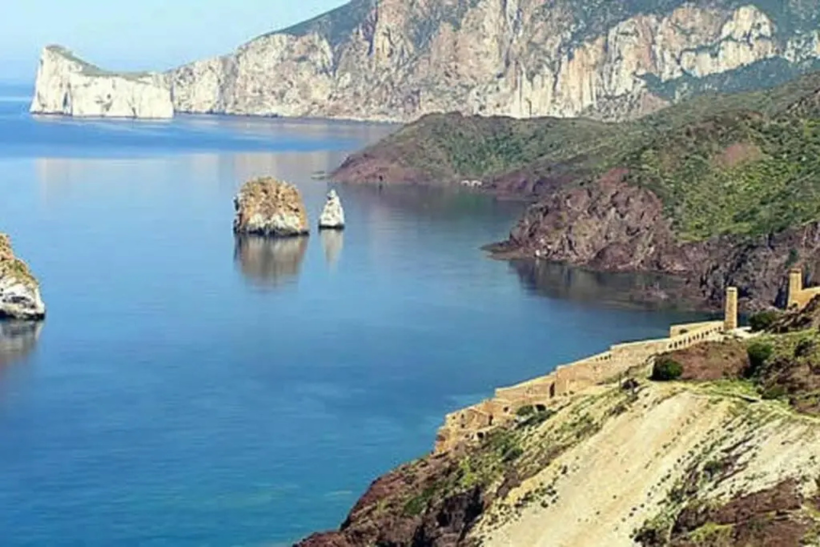 TINY HOUSE (con piscina e wi-fi)