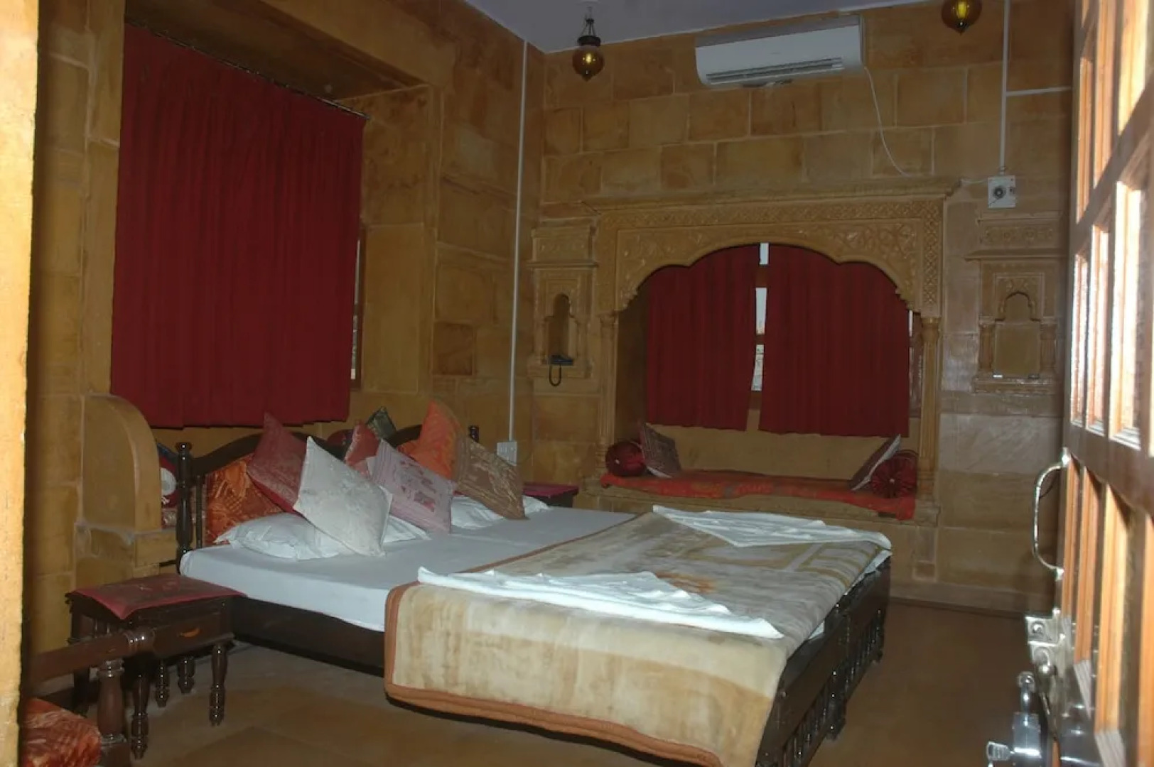 Vista Rooms at Dhibbapara