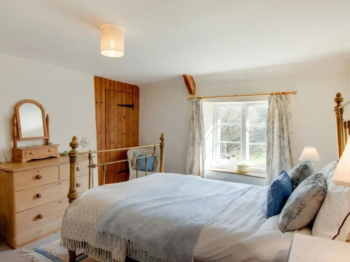 Hythe Road Slaughterford