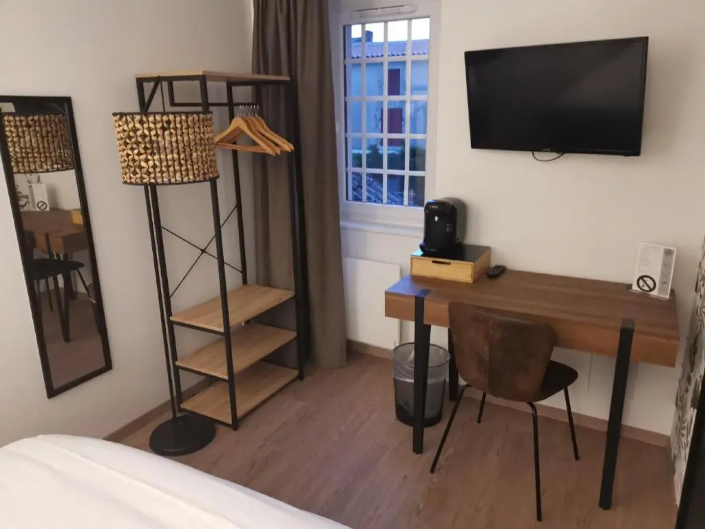 Le Relais Du Chapeau Rouge