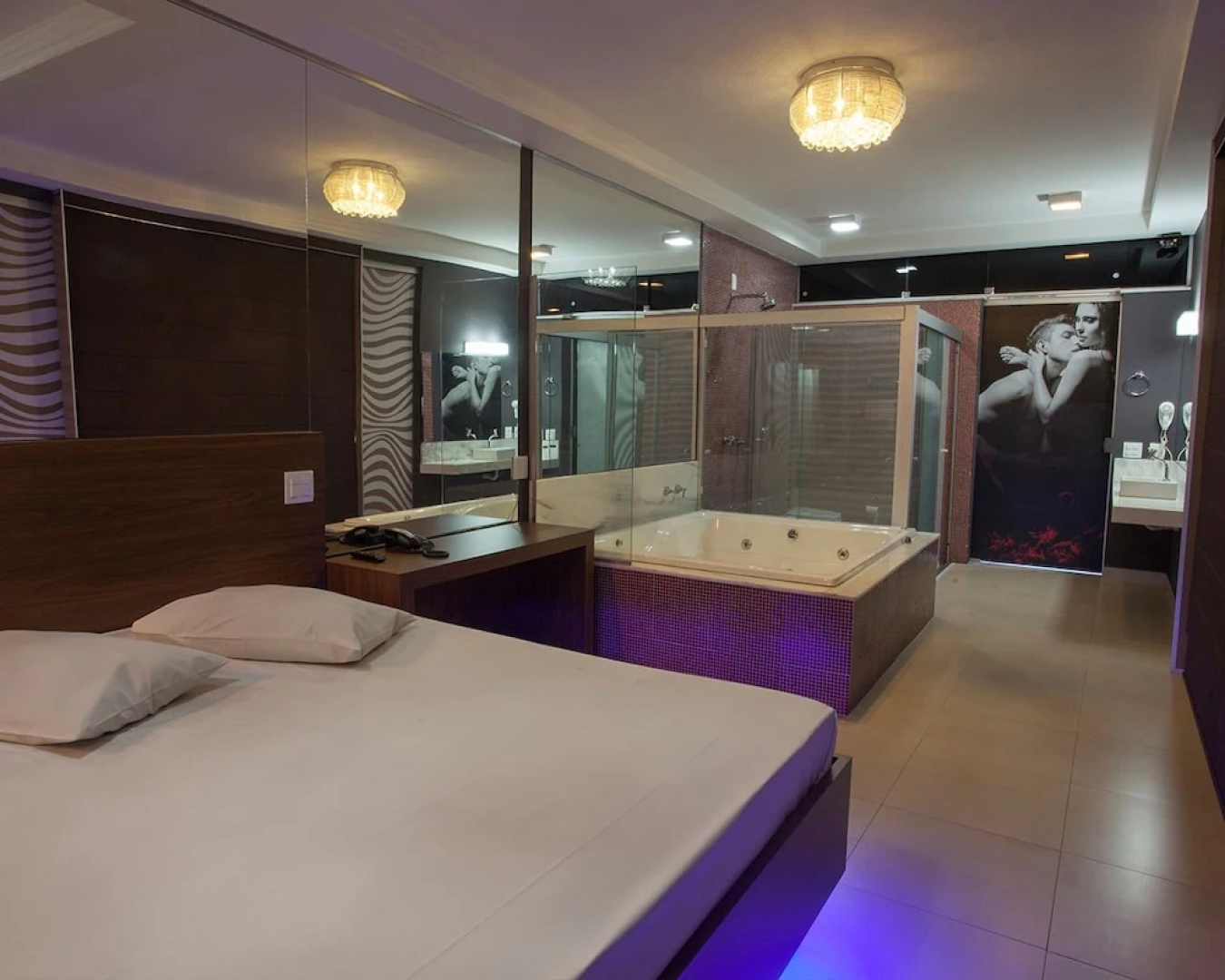 A Praia Motel - Adults Only