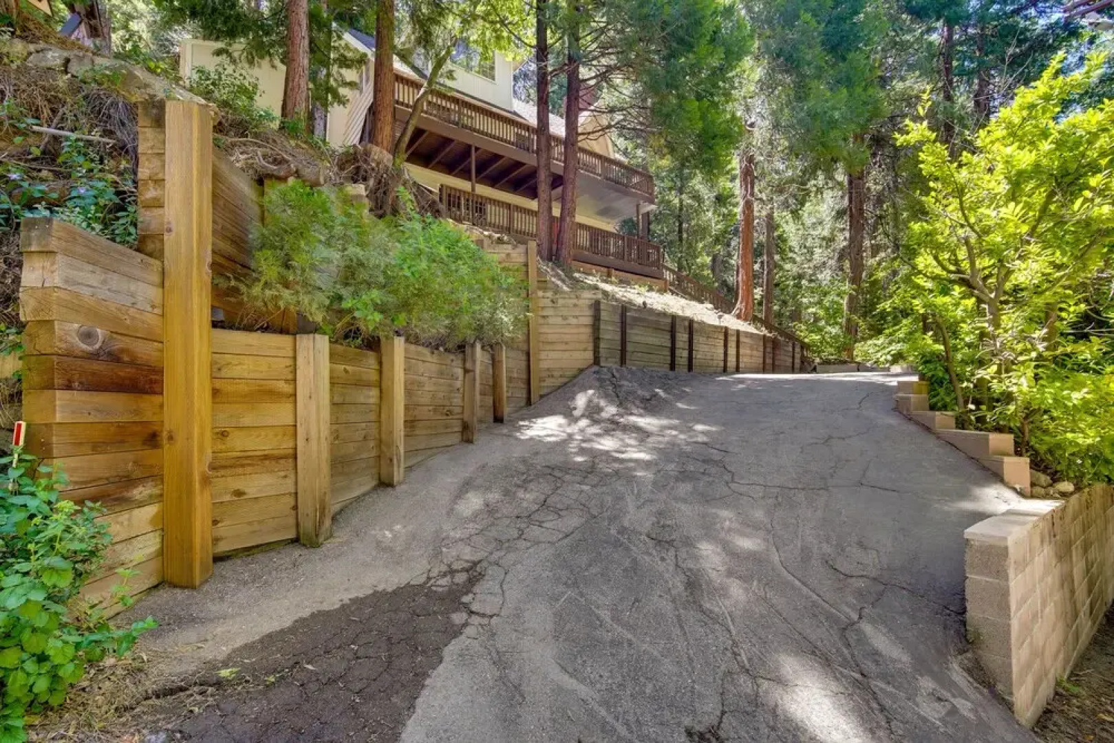 Lake Arrowhead Cabin w/ Decks < 2 Mi to Village!
