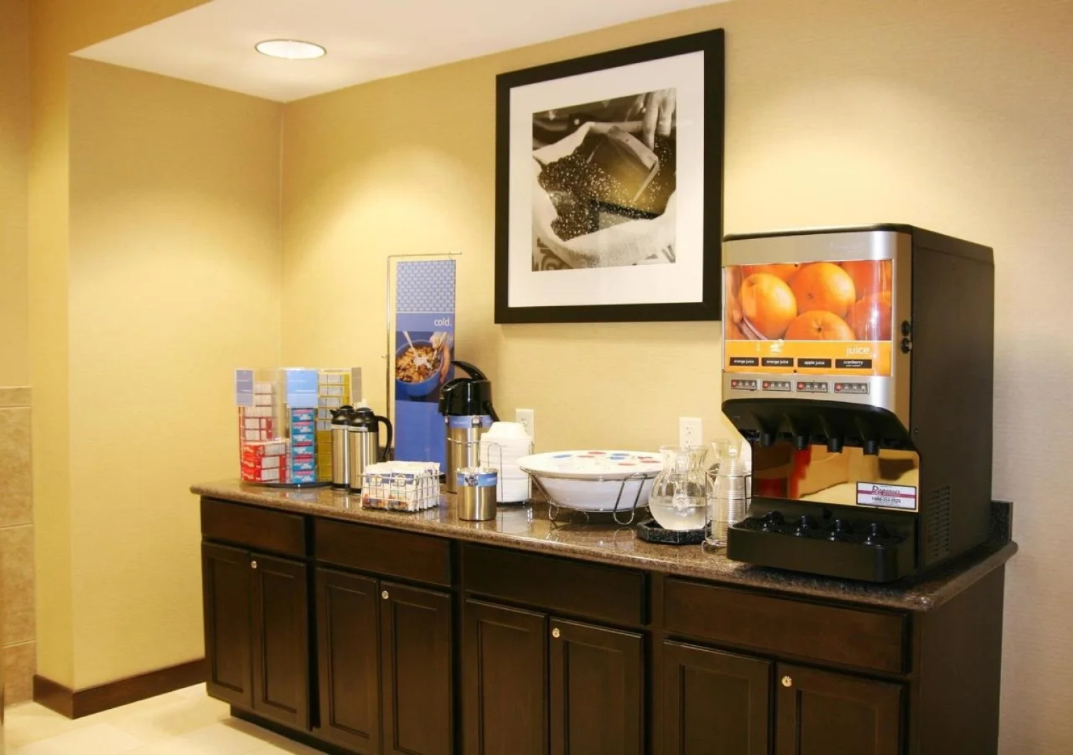 Hampton Inn & Suites Folsom