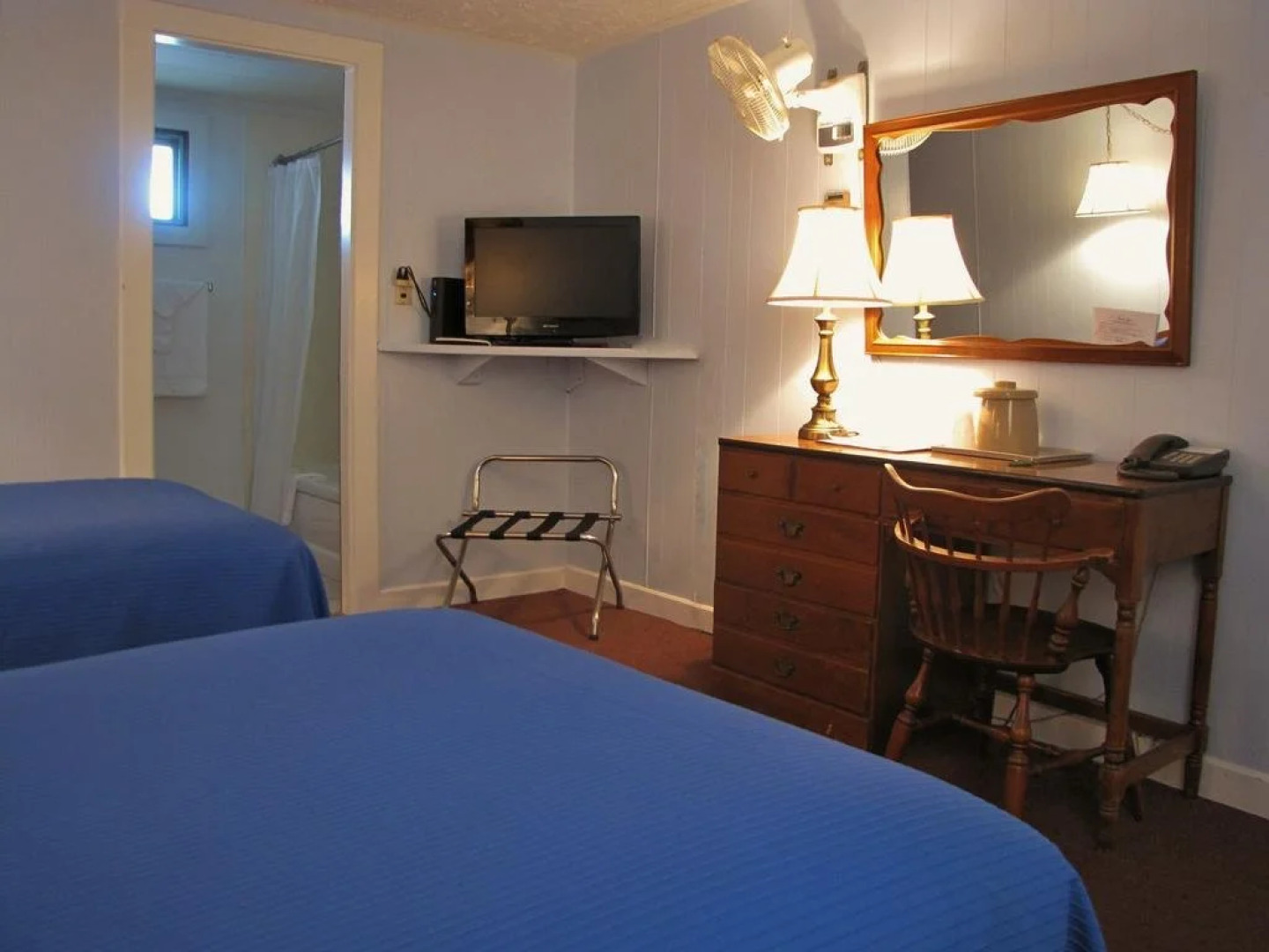 Colebrook Country Club & Hotel