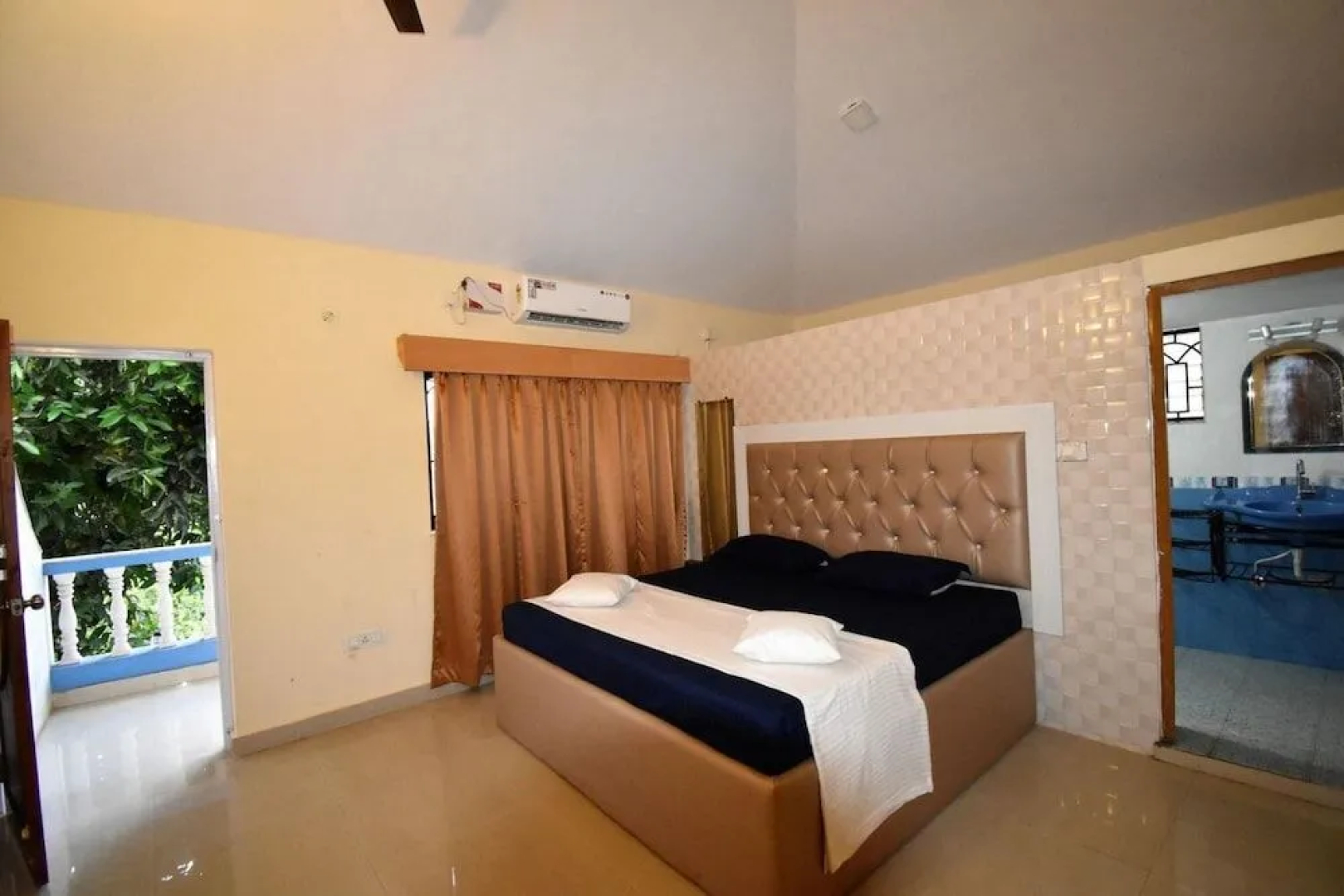 Whistling Bamboos Apartment