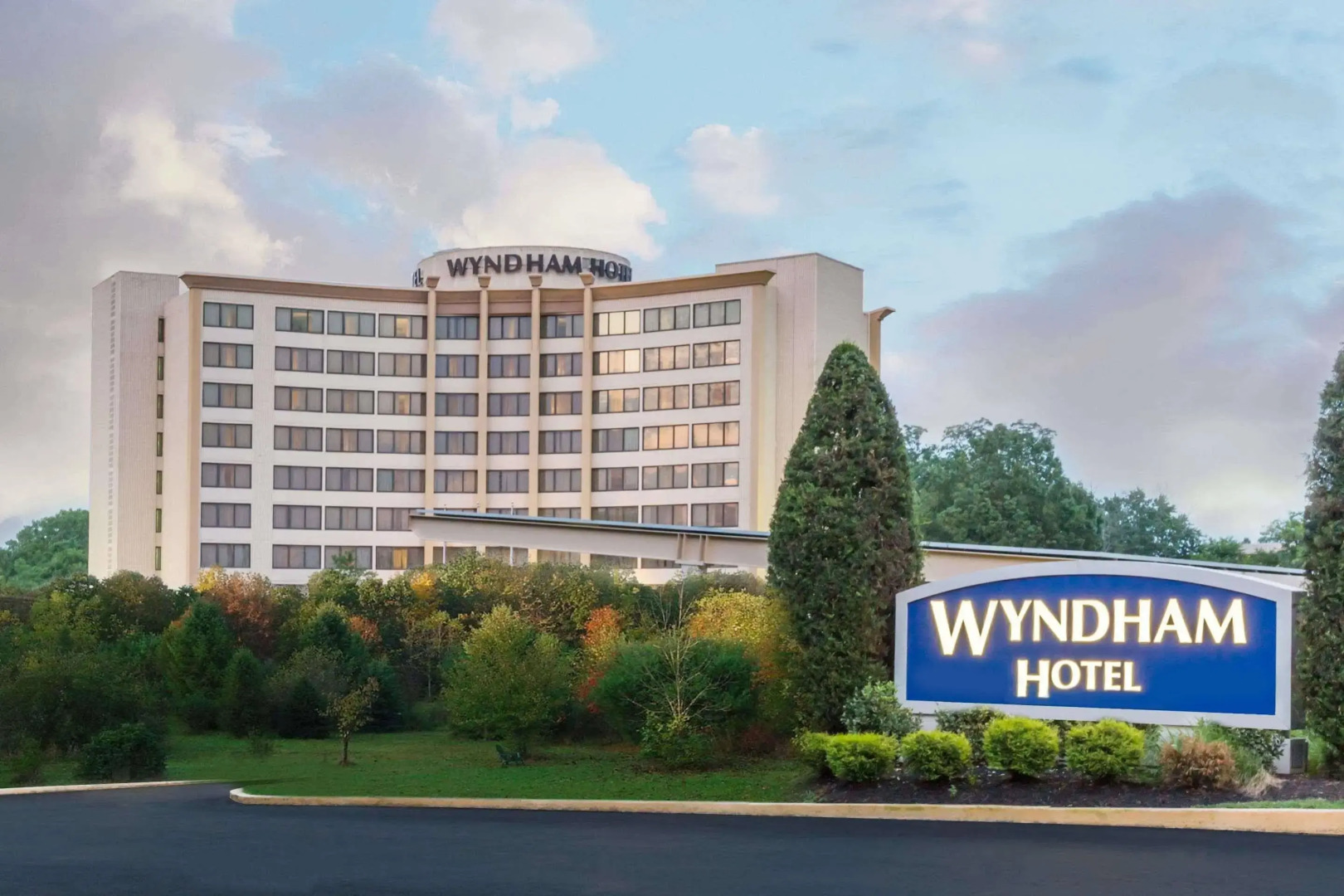 Clarion Hotel and Suites