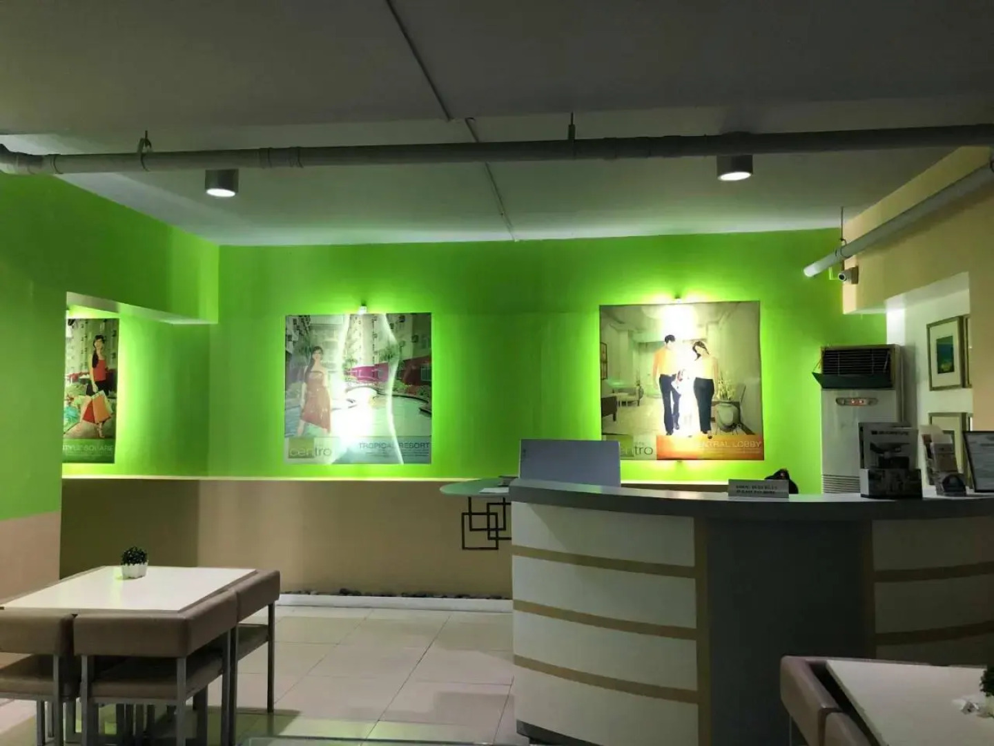 Centropolis Deluxe Couple Suite