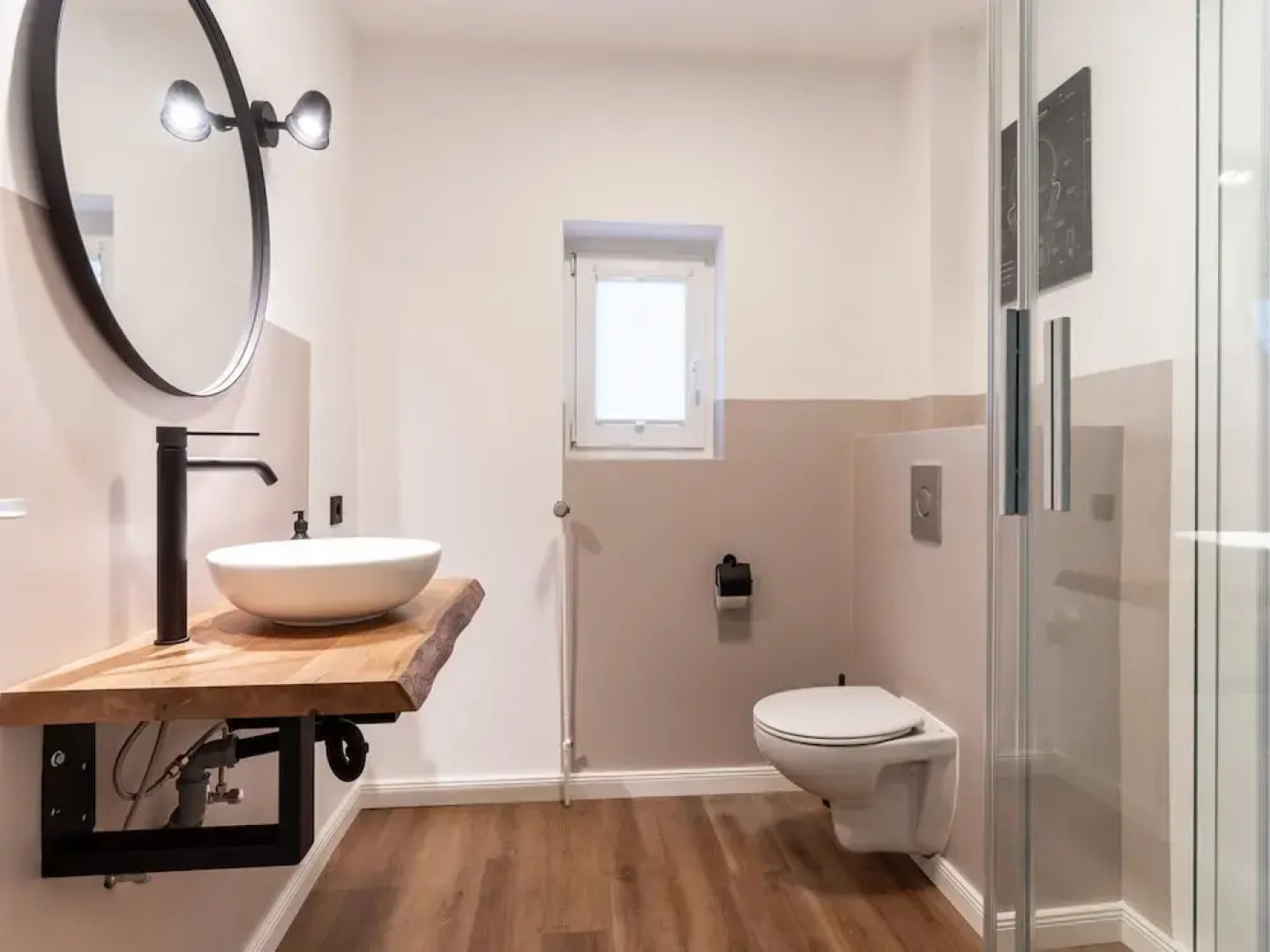 Doppelhaushalfte in Tating