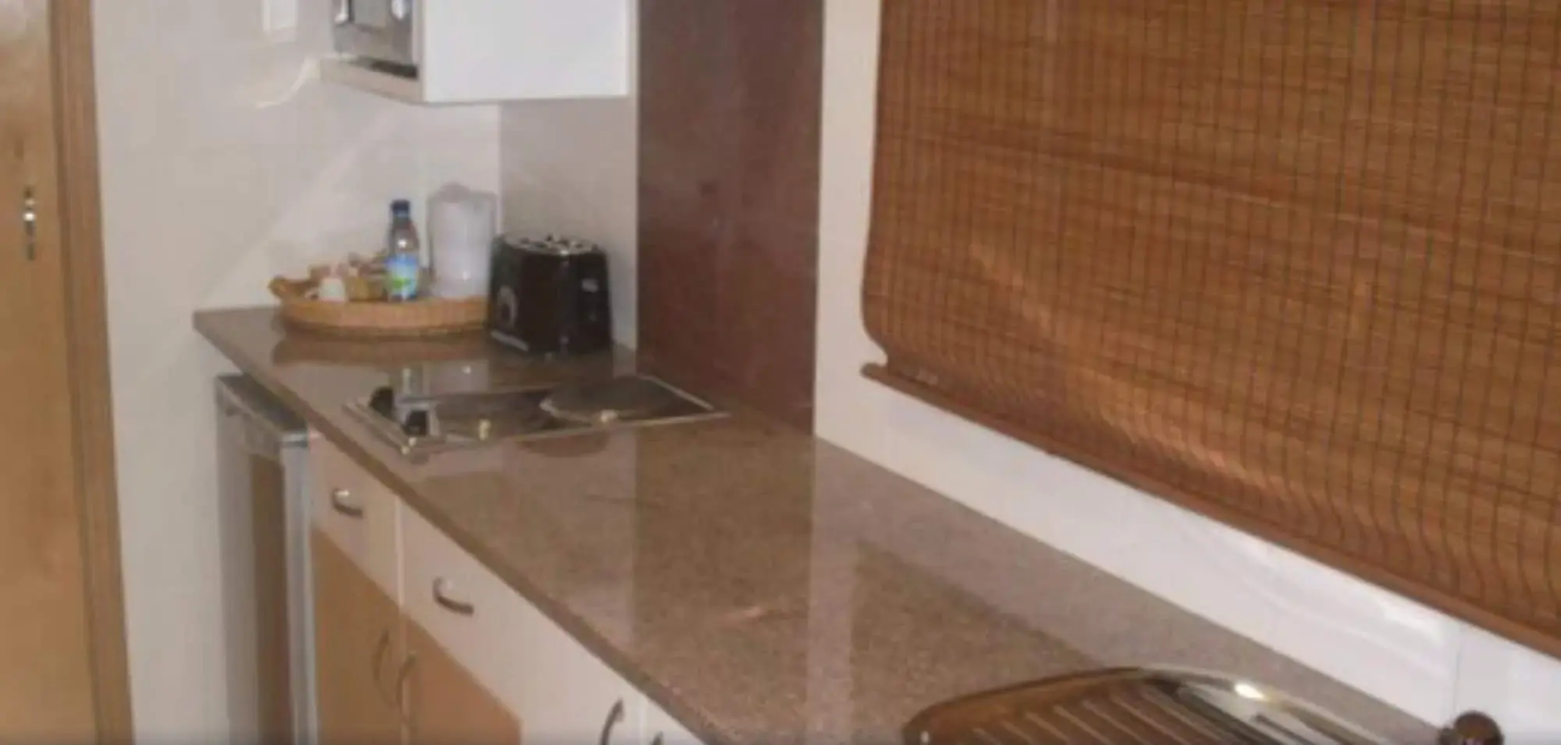 VIP Executive Suites Maputo Hotel