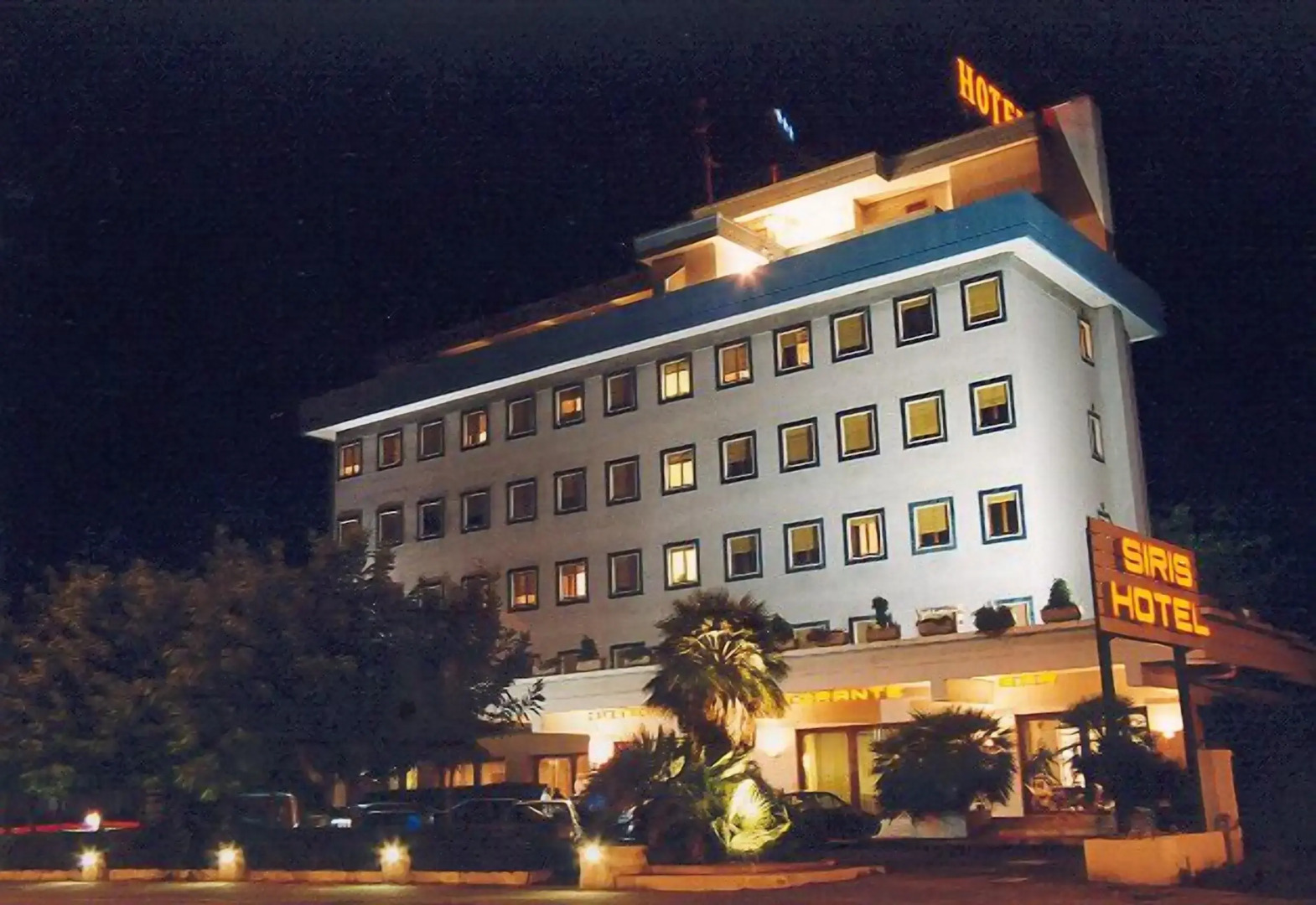 Siris Hotel