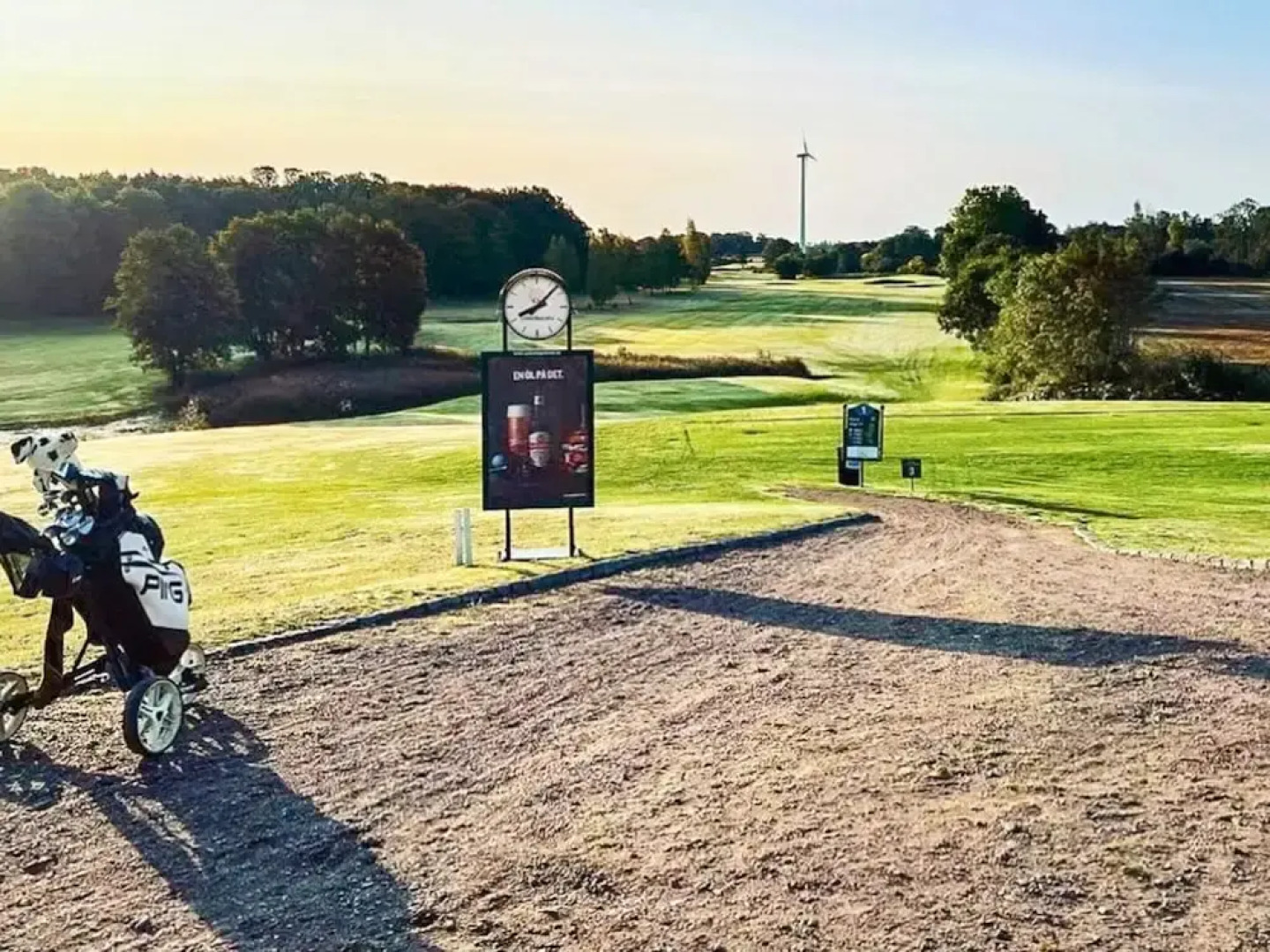 Charming Cottage Near Sea and Trails