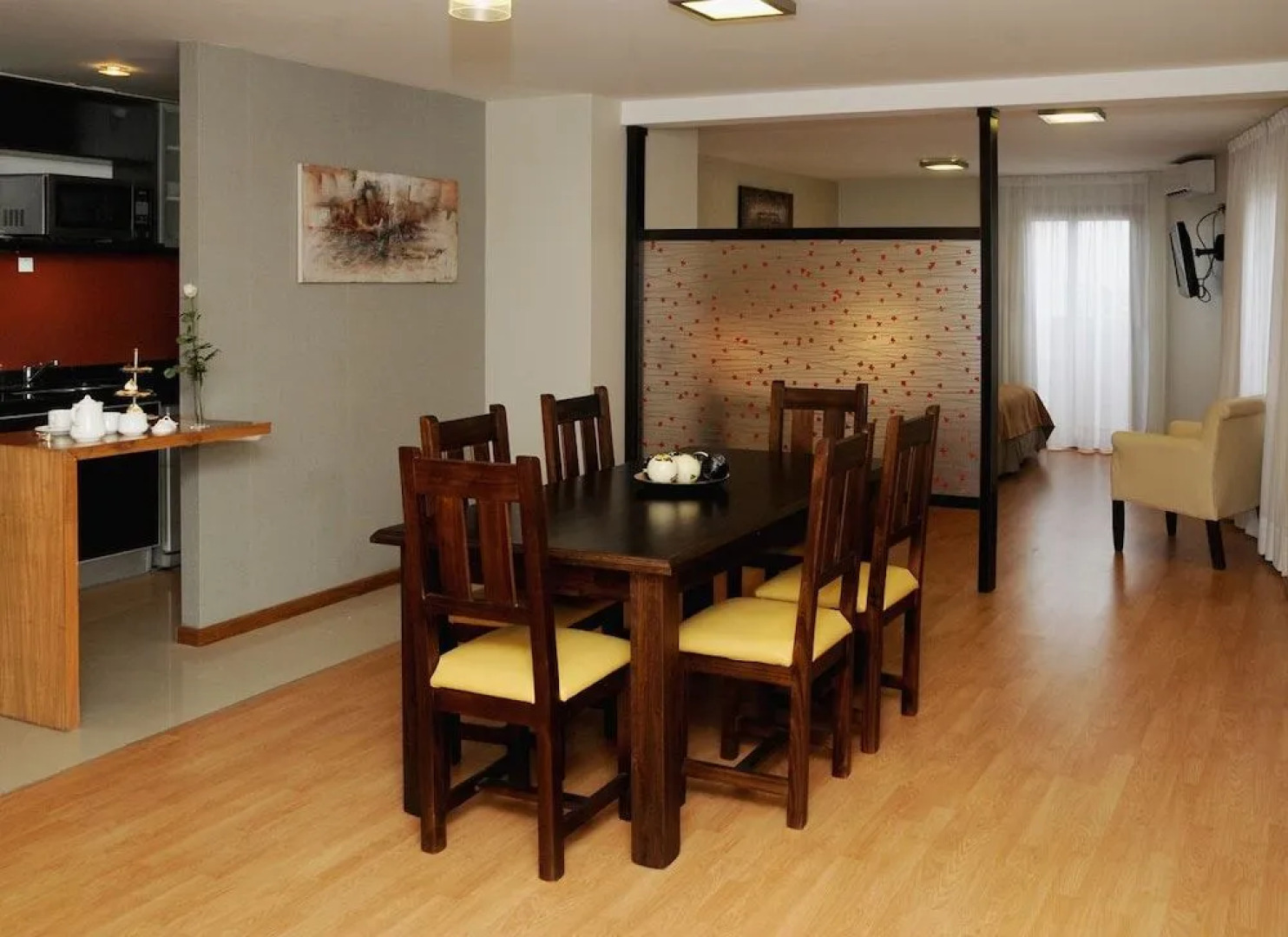 Del Bono Suites Art Hotel