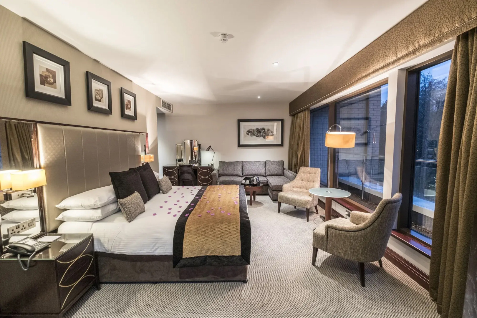 Parklands Hotel & Country Club