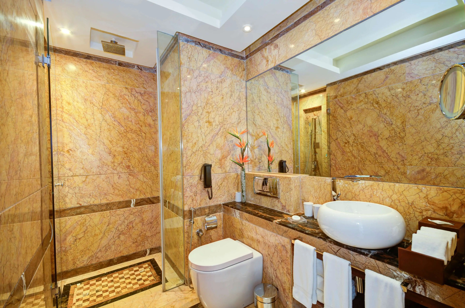 Radisson Blu Kaushambi Delhi NCR