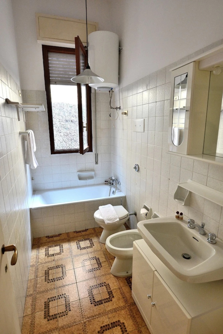 Apartment La Fiore 2 With Pool