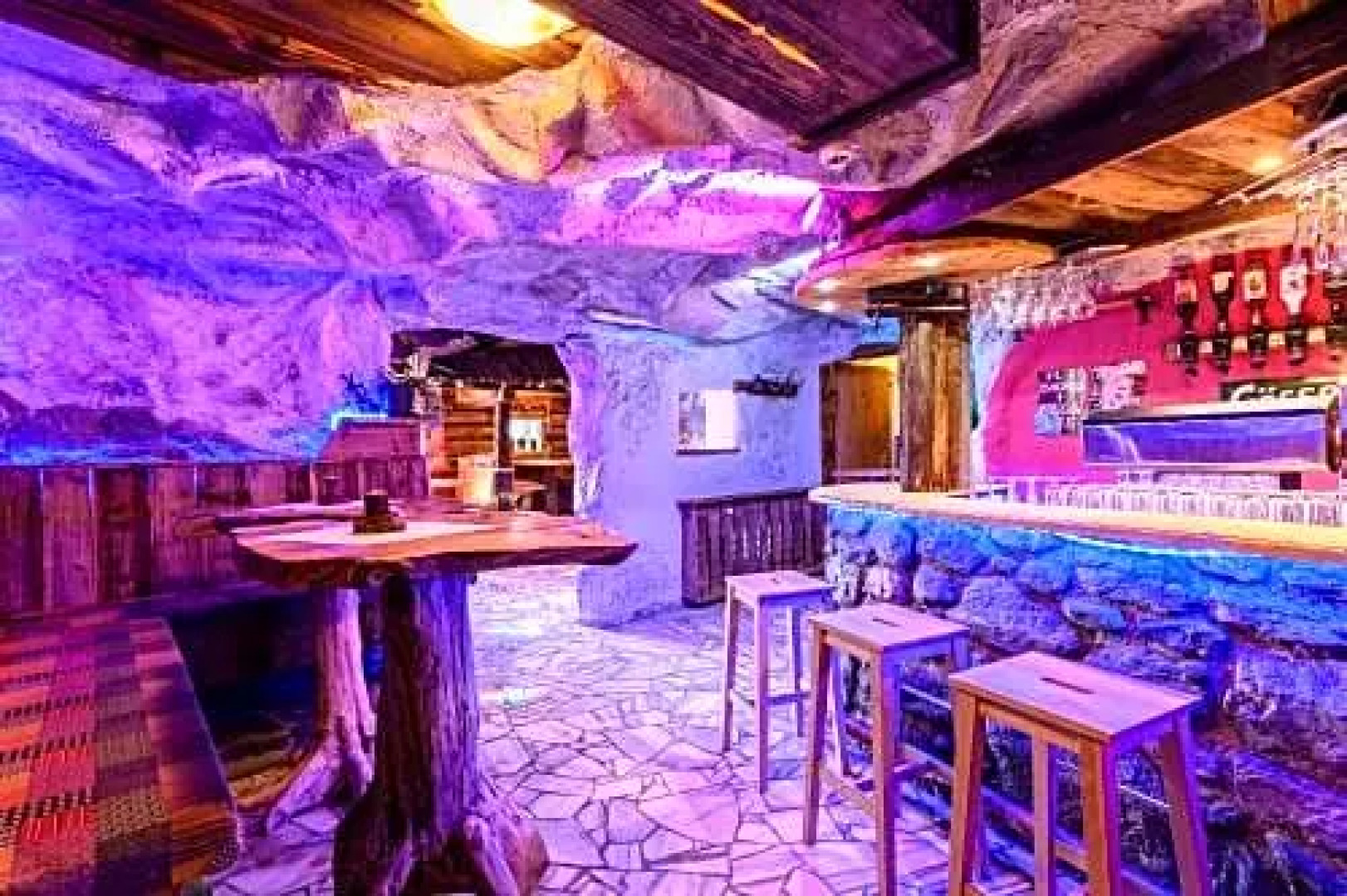 Familien und Jugendhotel Gstemmerblick