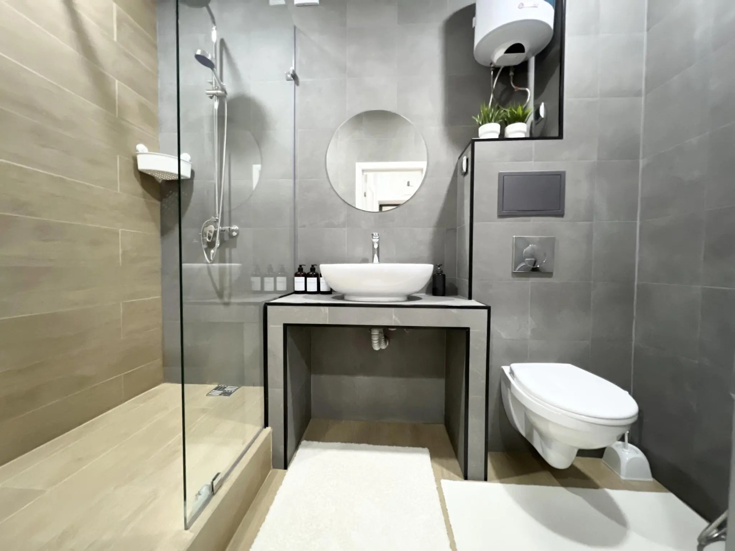 Live (Лайв) на улице Камзина 41/3