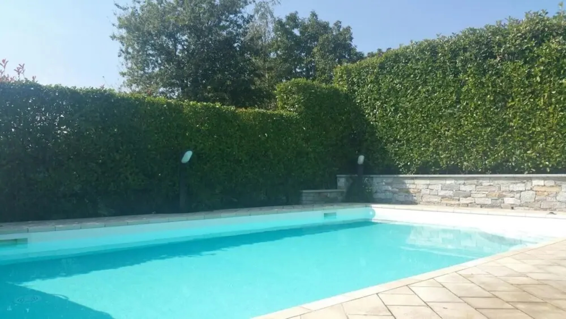 Chalet Dania With Garden Pool and Lake View