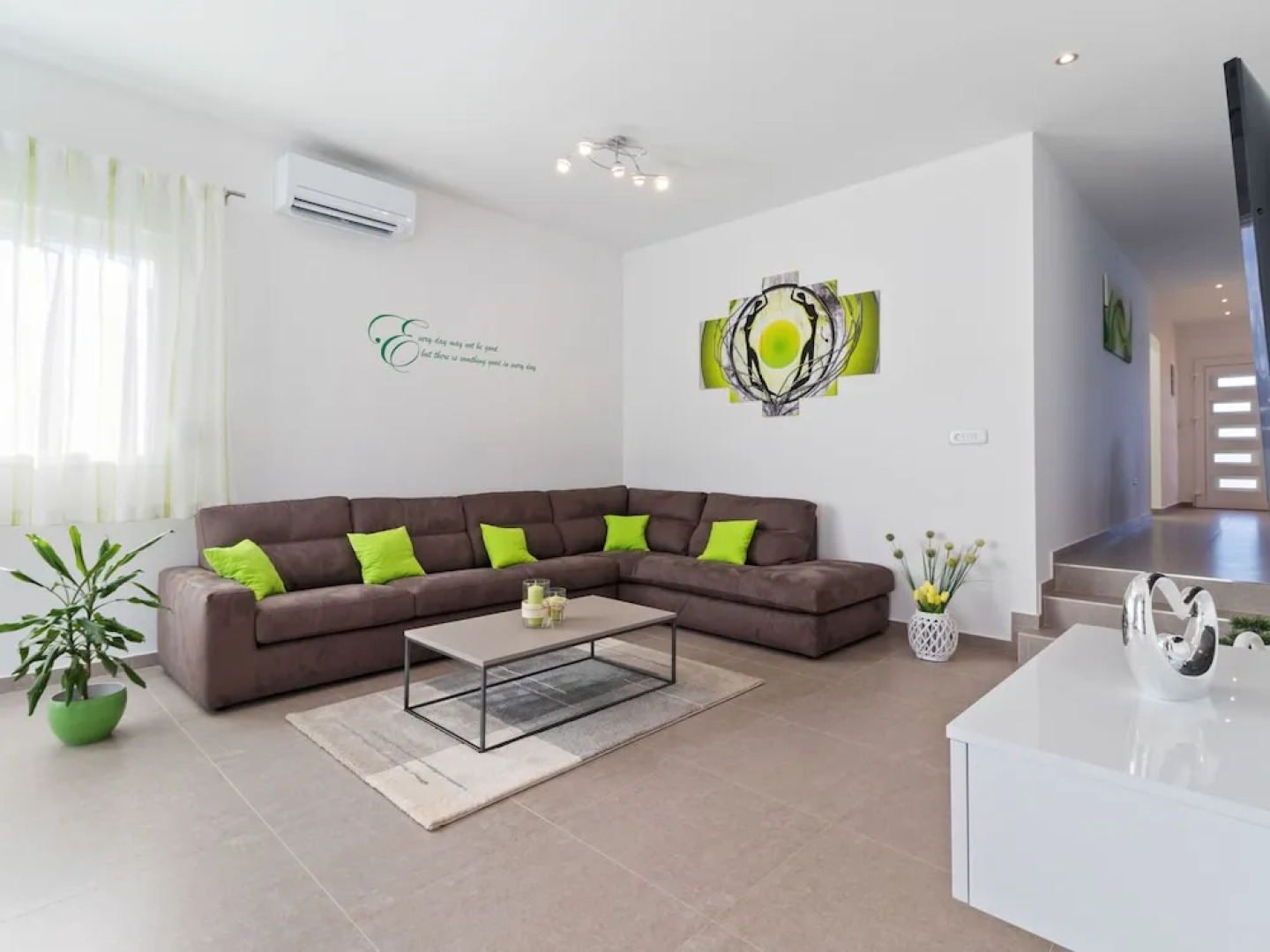 Serene Holiday Home in Novigrad with Private Pool