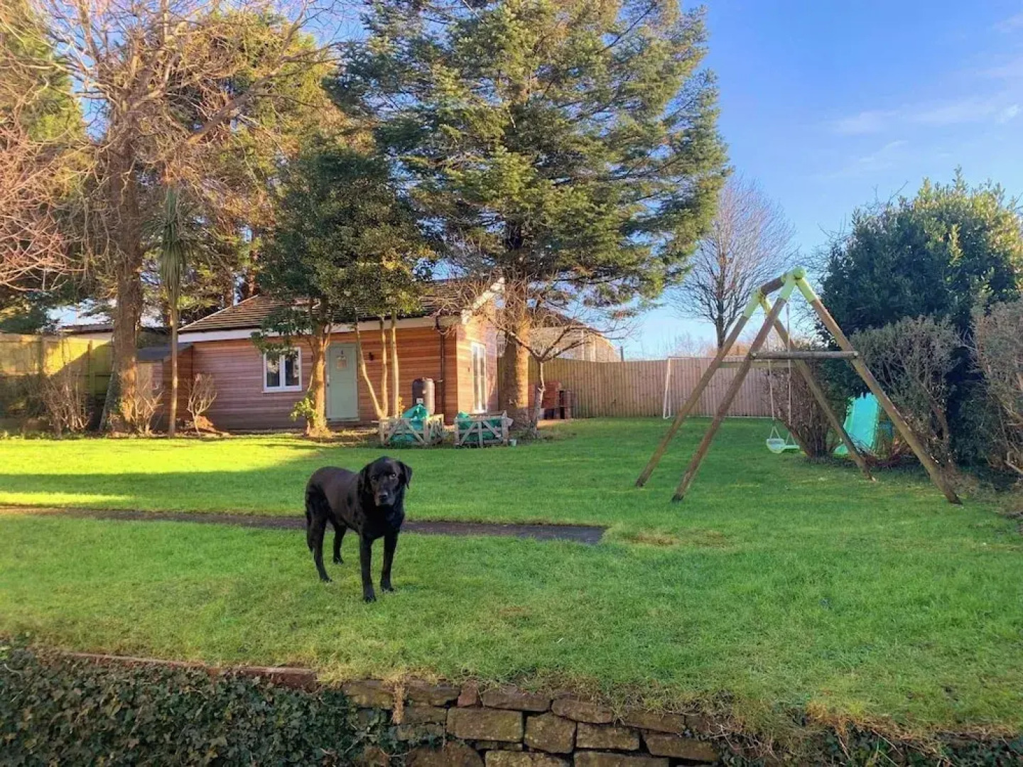 Y Caban-the Cabin-1 Bed-sleeps 2-parking-fast Wifi