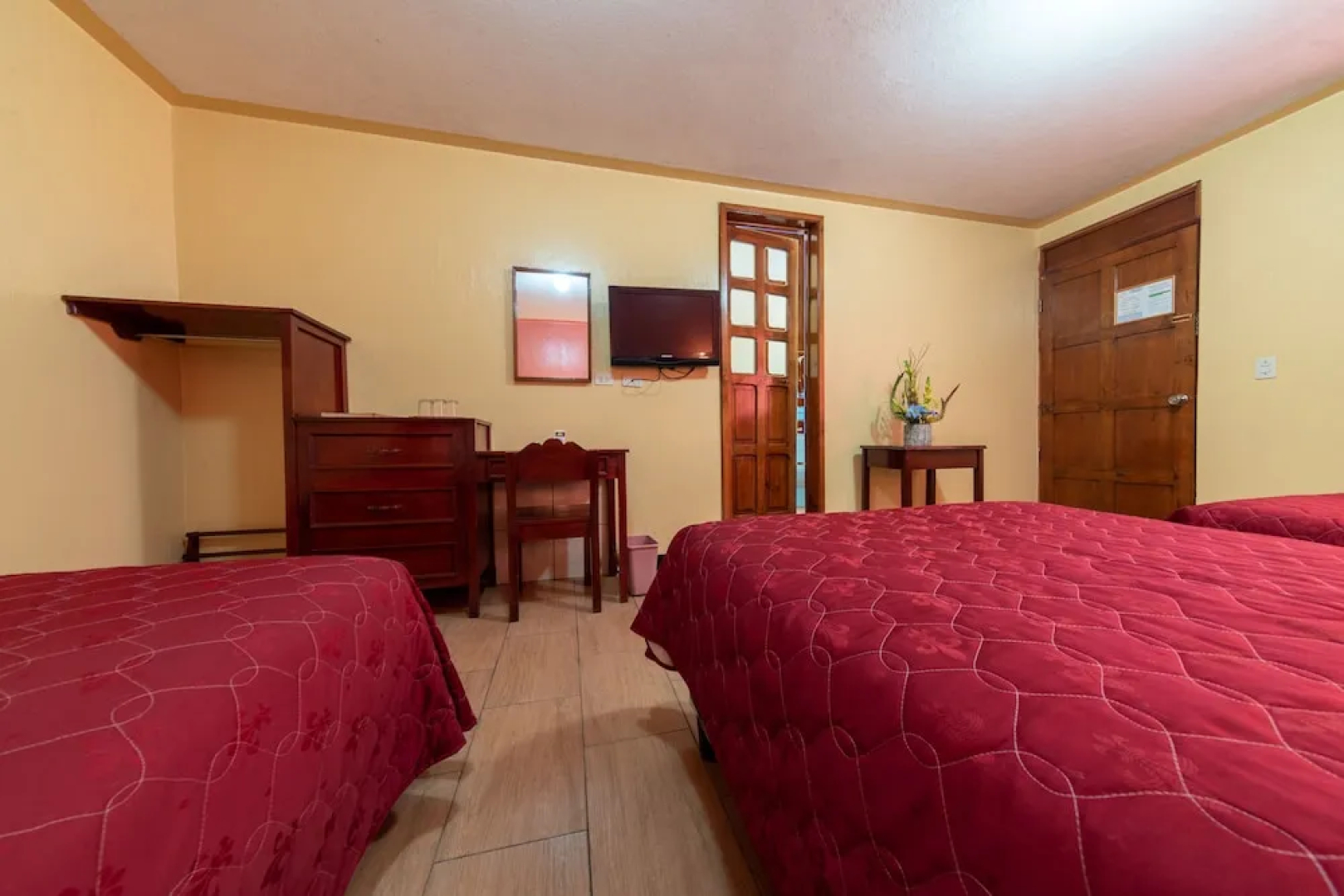 Hotel y Restaurante Villa Esmeralda