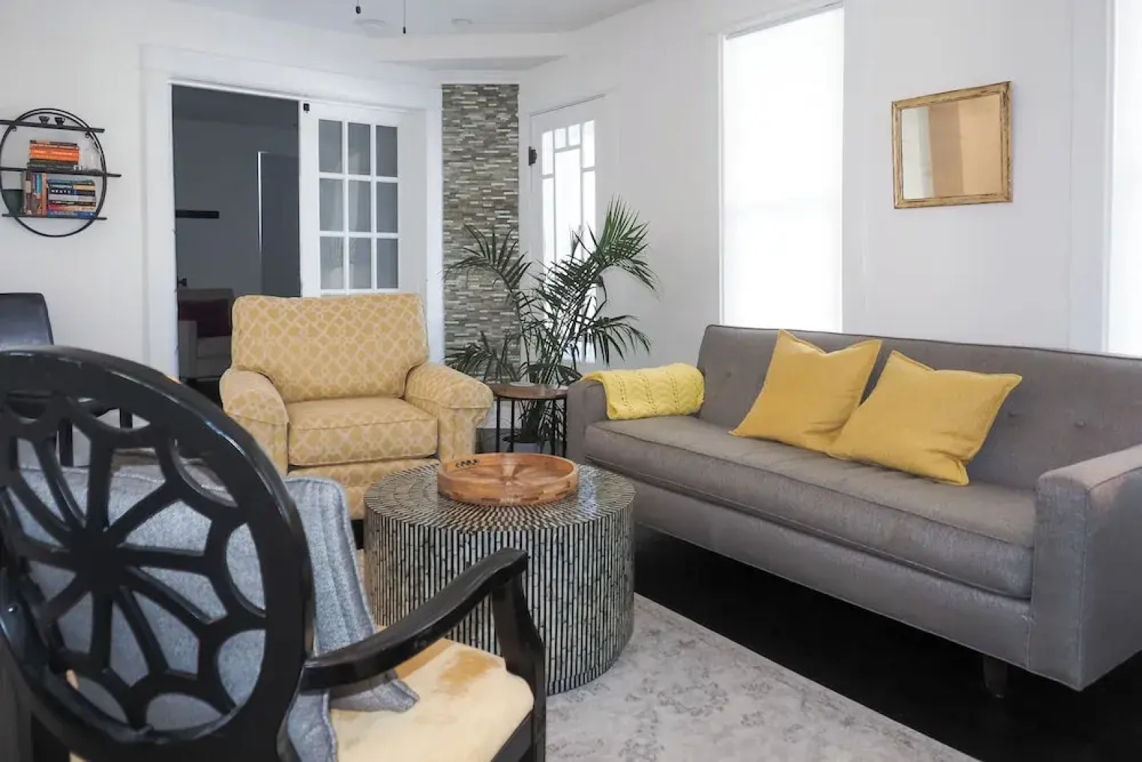 Steps to Dtwn! Suttons Bay Retreat Near Wine Trail