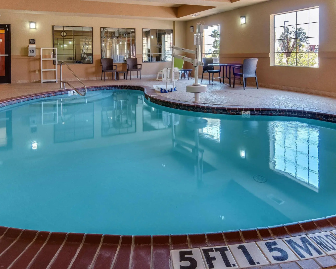 Comfort Inn & Suites Paris