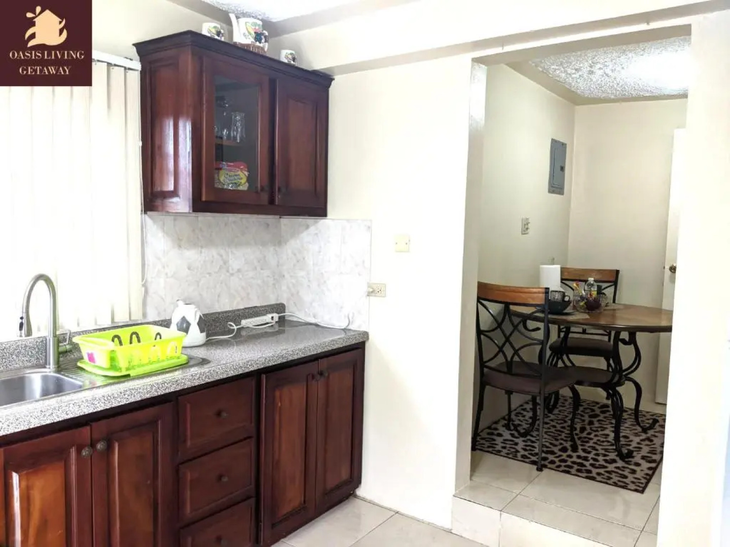 Oasis Living Getaway in Mandeville, Manchester