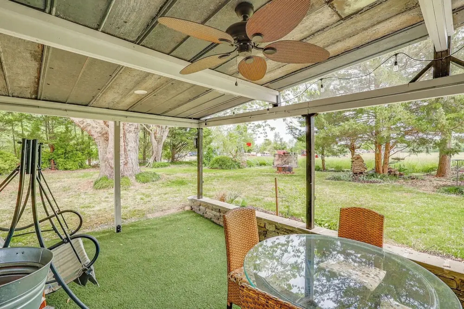 Peaceful Countryside Home ~ 6 Mi to Lewes Beach!
