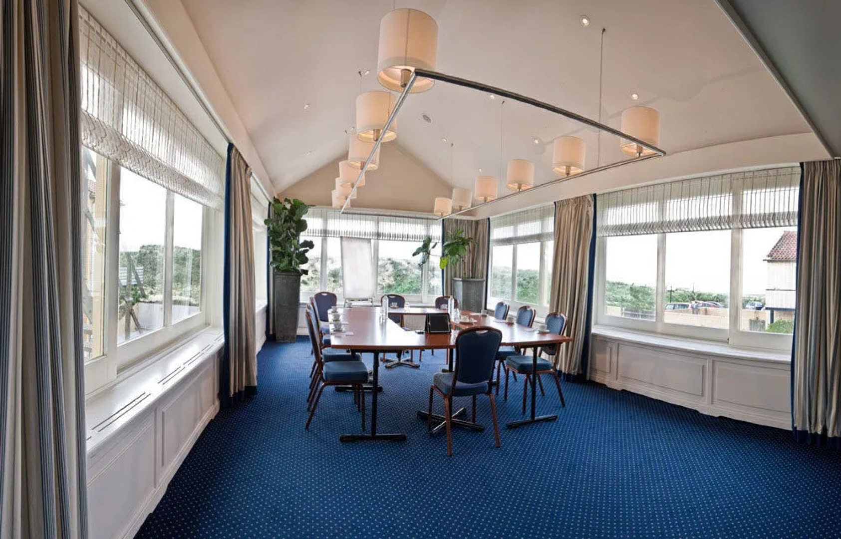 Strandhotel Nassau-Bergen