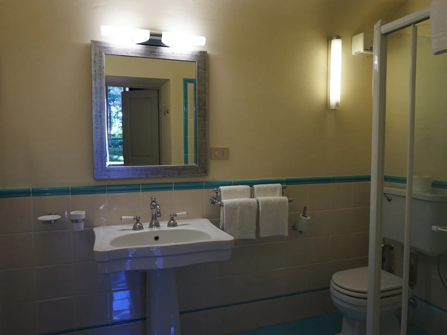 Borgo Di Colleoli Resort