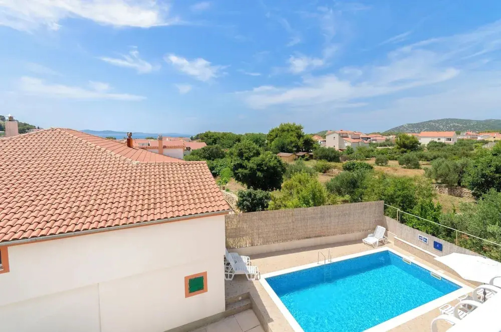 Apartments Family Apartments Mila With Pool