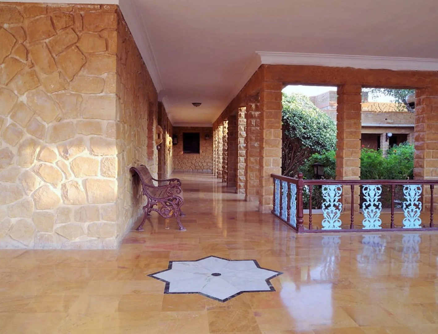 Hotel Rawalkot