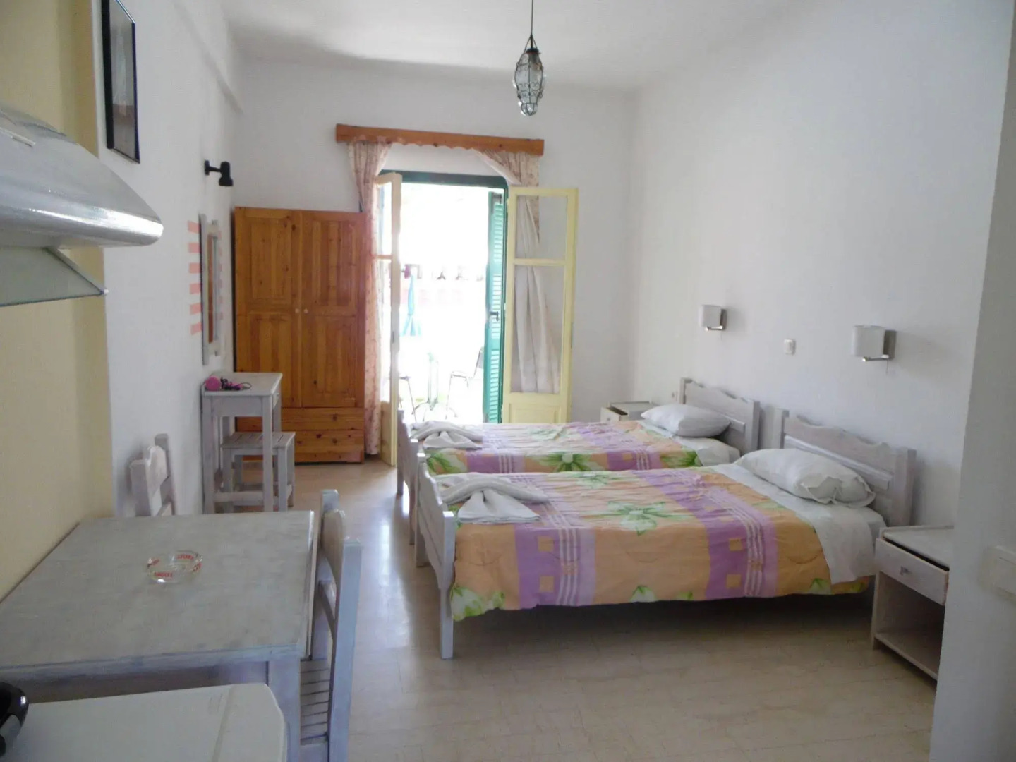 Katsaros Studios & Apartments