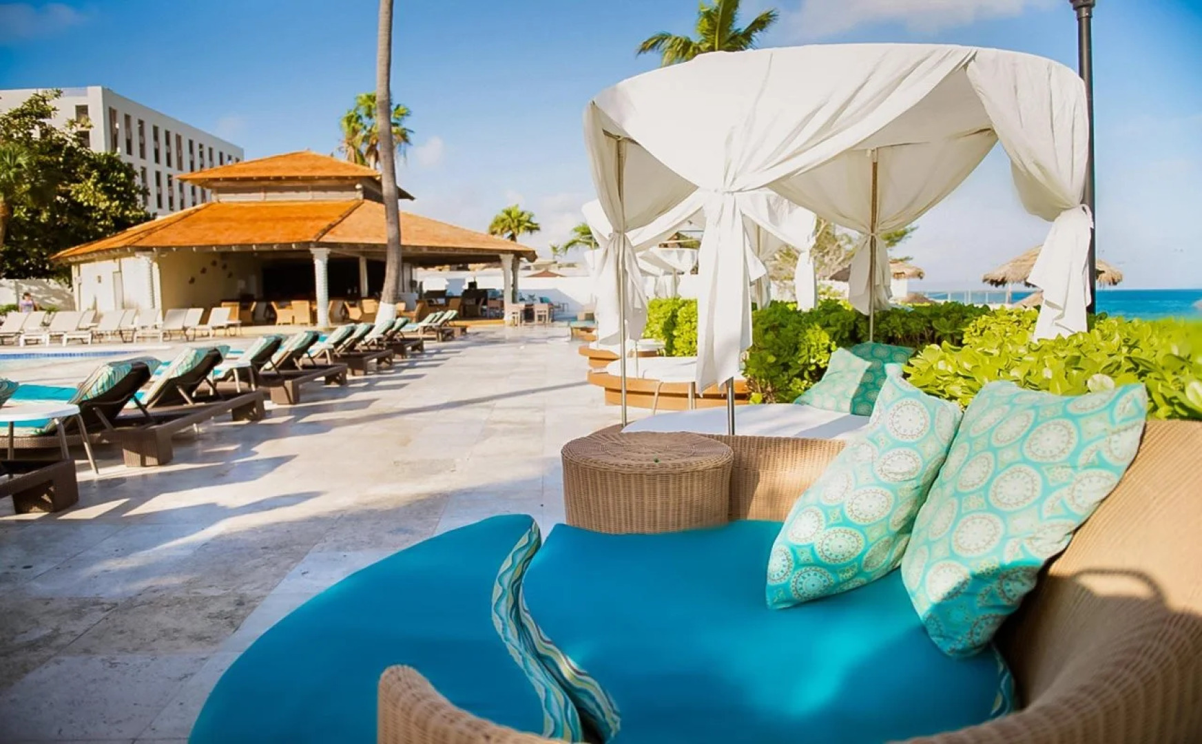 British Colonial - Nassau