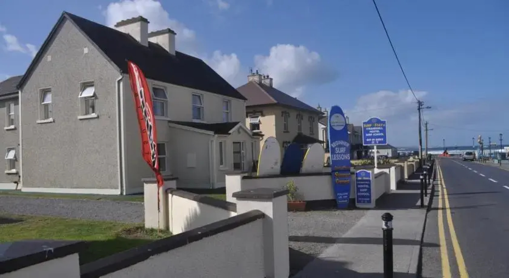 Strandhill Hostel & Surf School