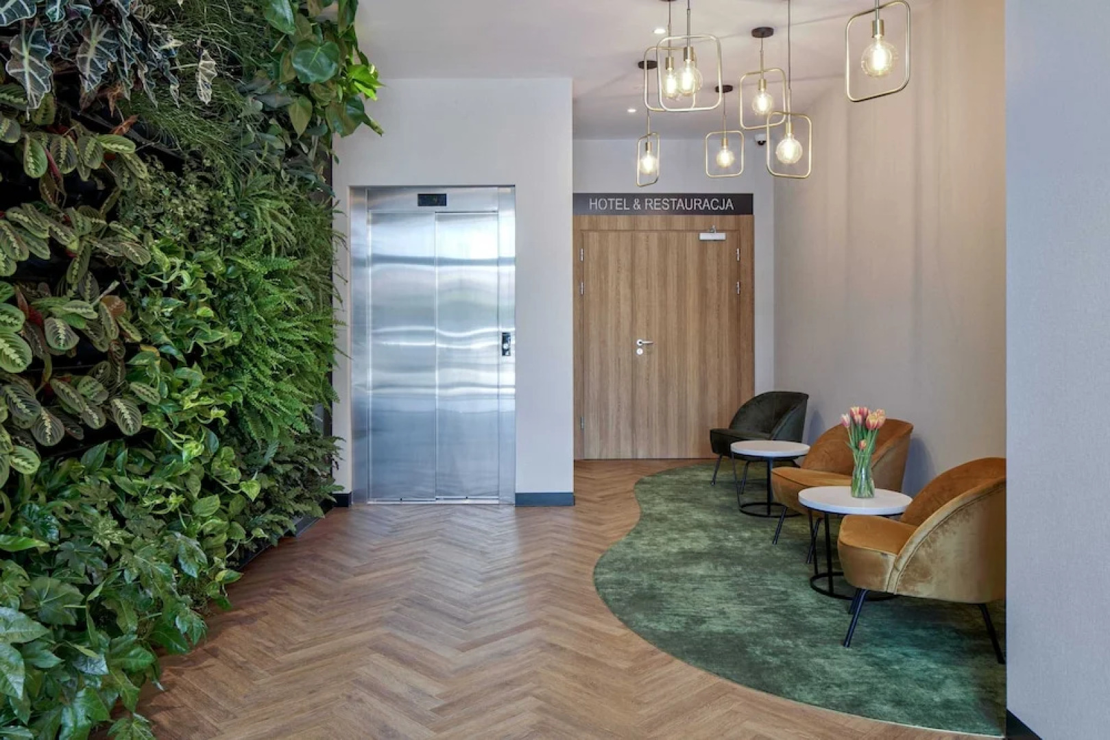 Отель B&B Hotel Tomaszów Lubelski