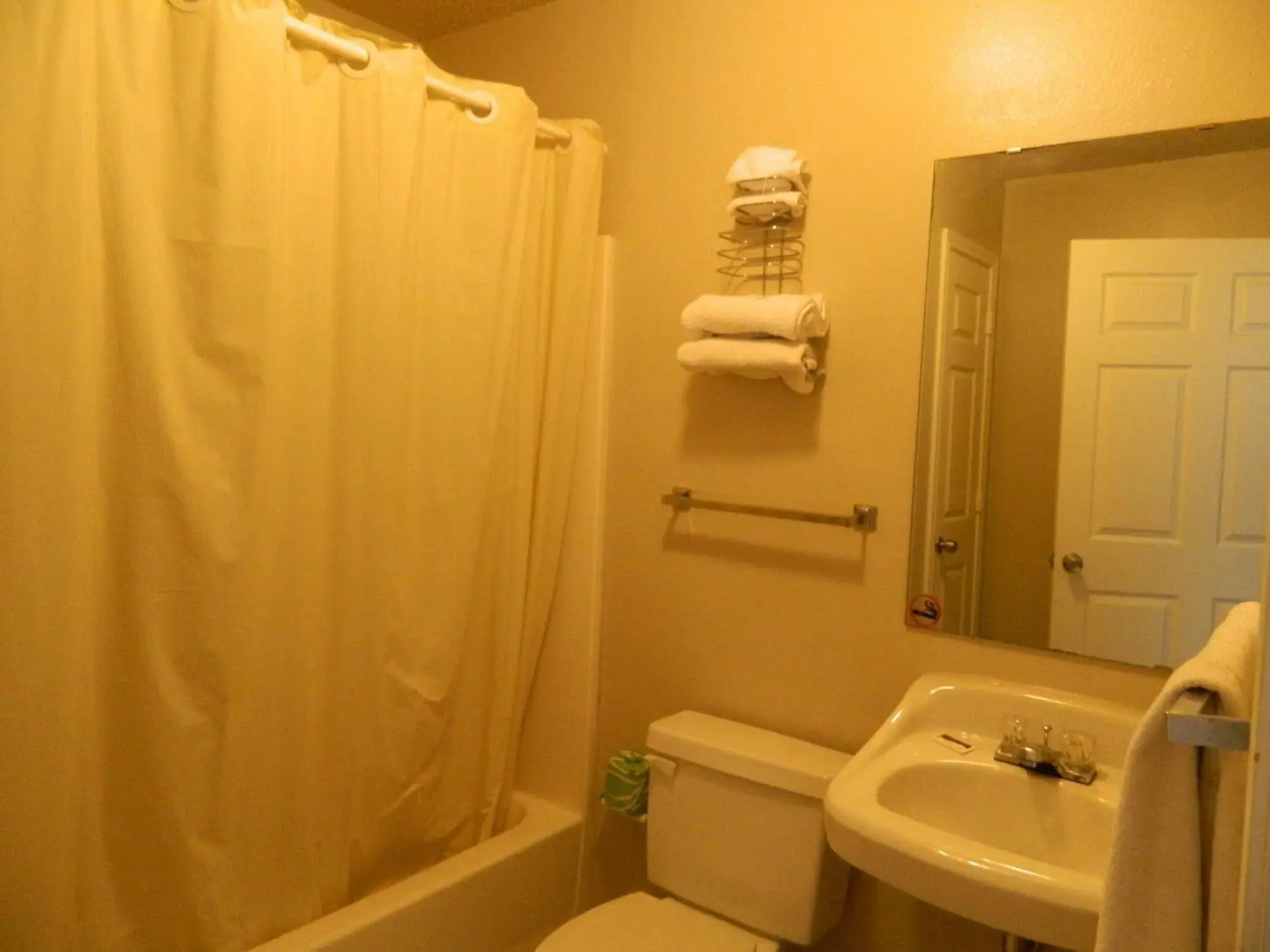 Paris Extended Stay Suites