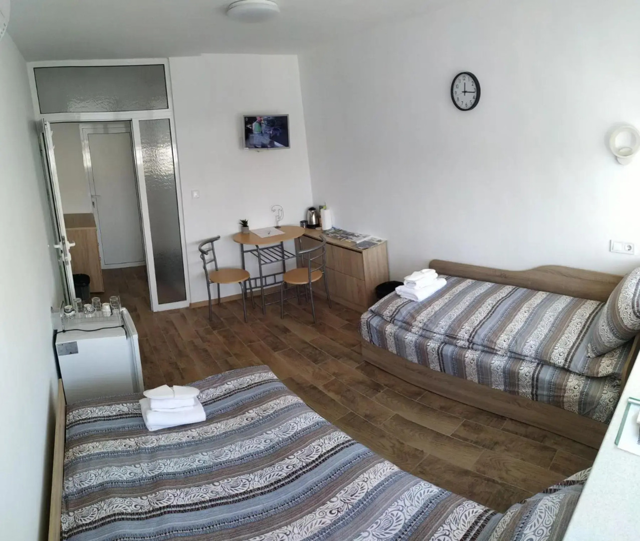 Top Center Nice View Studio